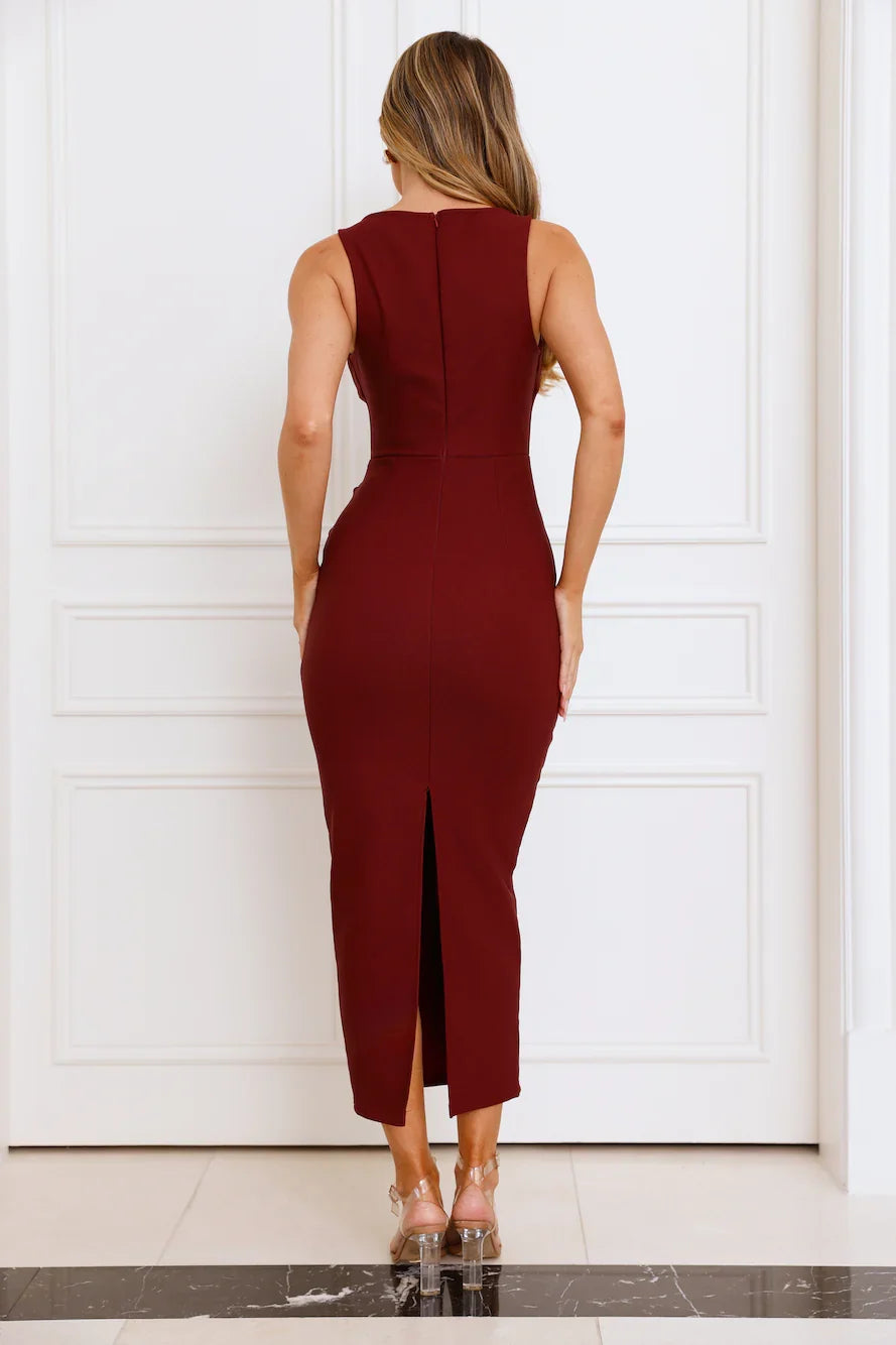 Stylish Boardroom Midi Dress Wine